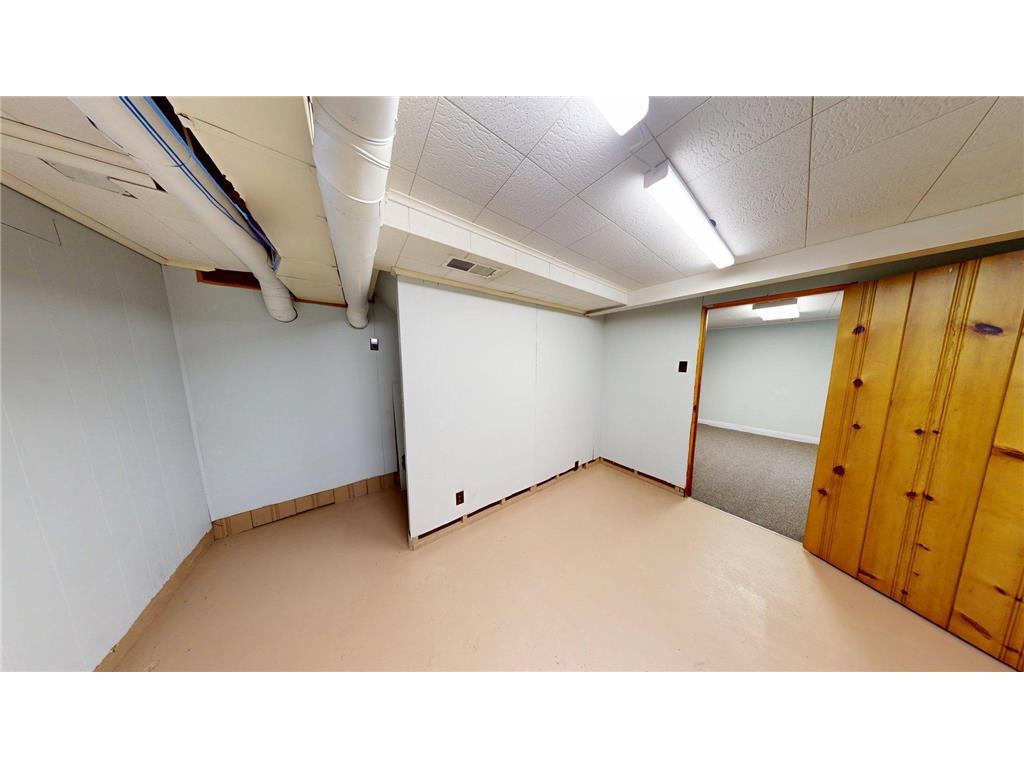 504 19th Avenue SW Willmar MN 56201 6816144 image26