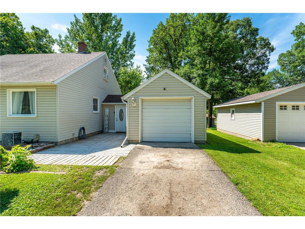 504 1st Avenue SE Pelican Rapids MN 56572 7108836 image3