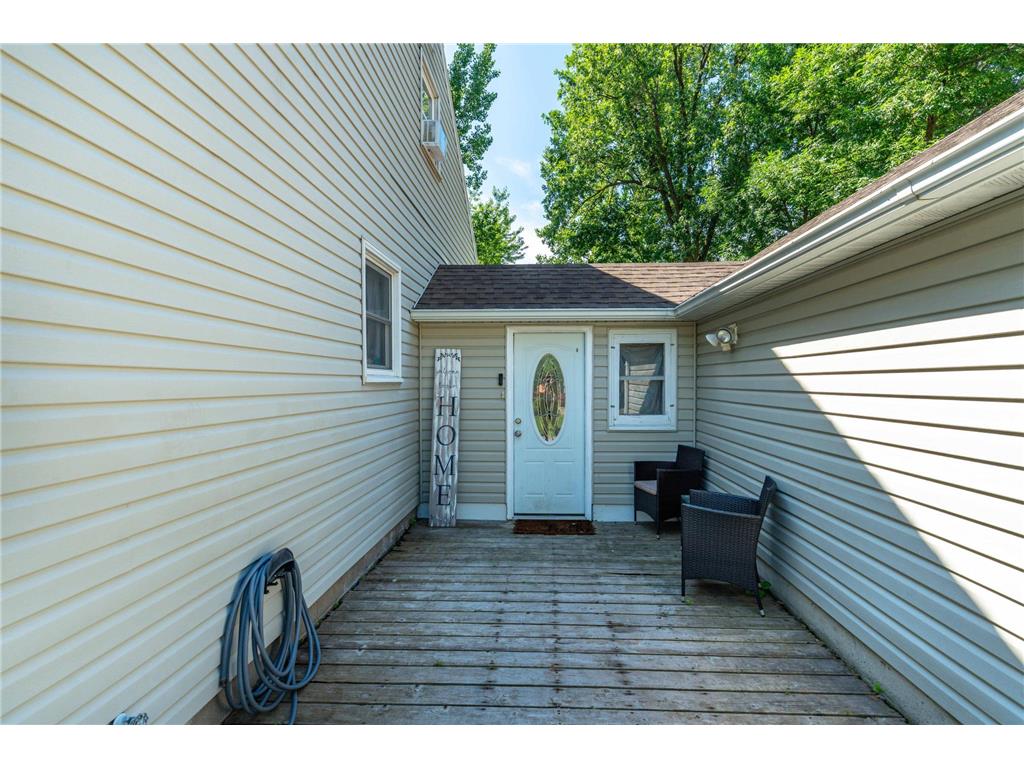 504 1st Avenue SE Pelican Rapids MN 56572 7108836 image4