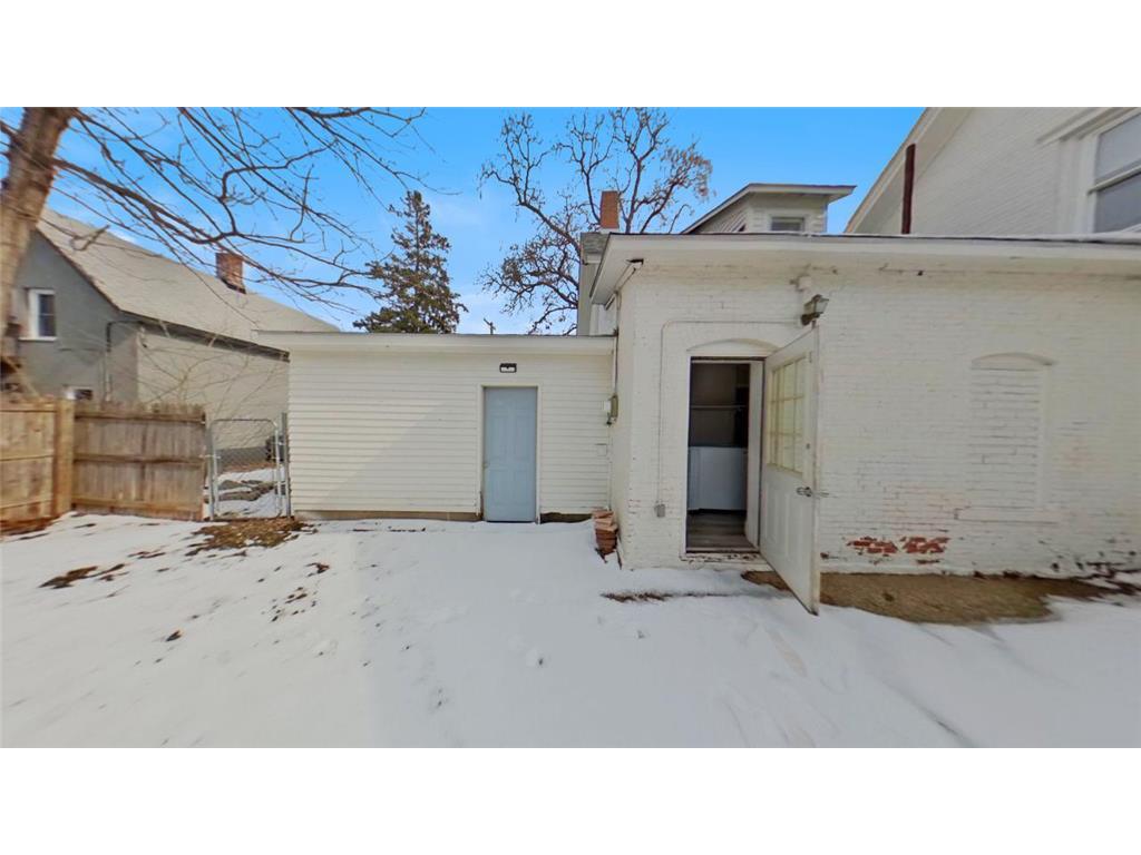 504 1st Street NW Faribault MN 55021 7035190 image21
