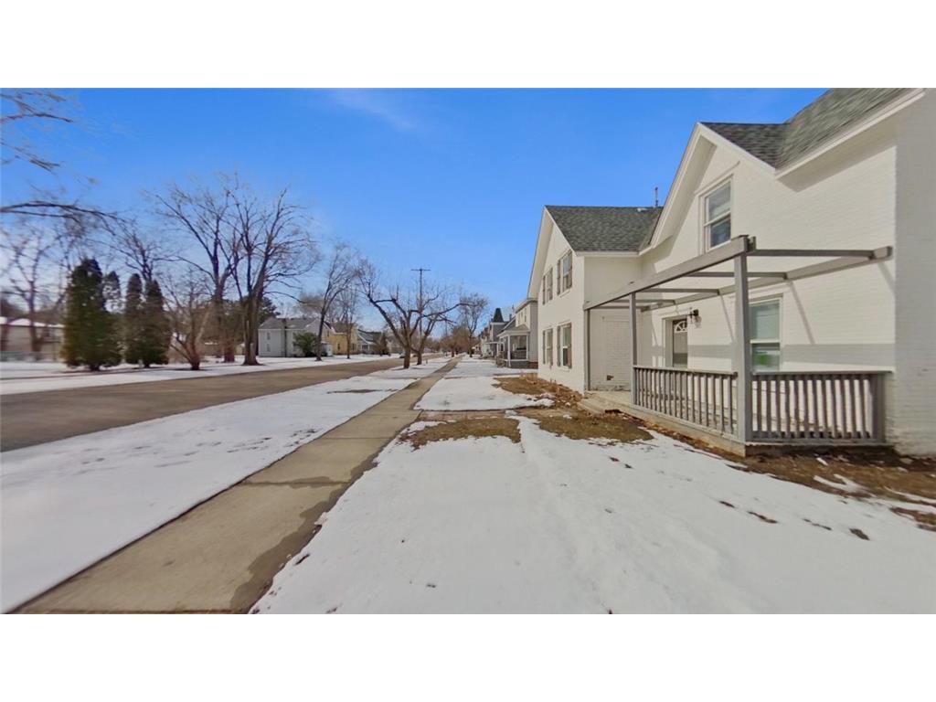 504 1st Street NW Faribault MN 55021 7035190 image23