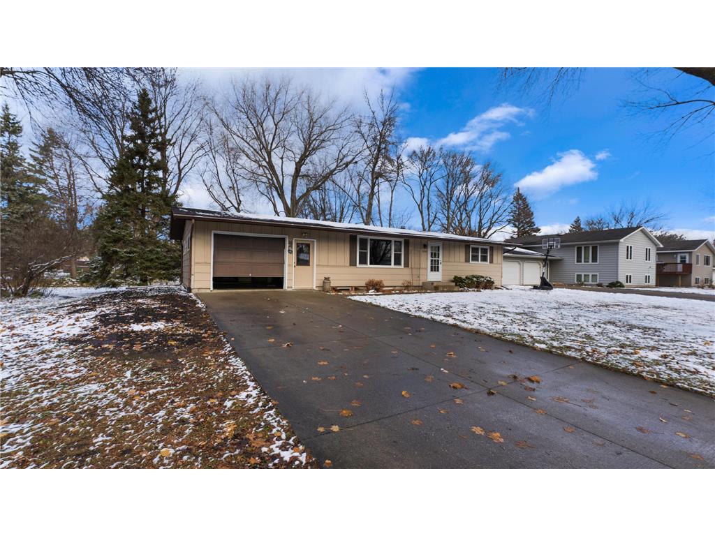 504 24th Avenue SW Willmar MN 56201 6634456 image1