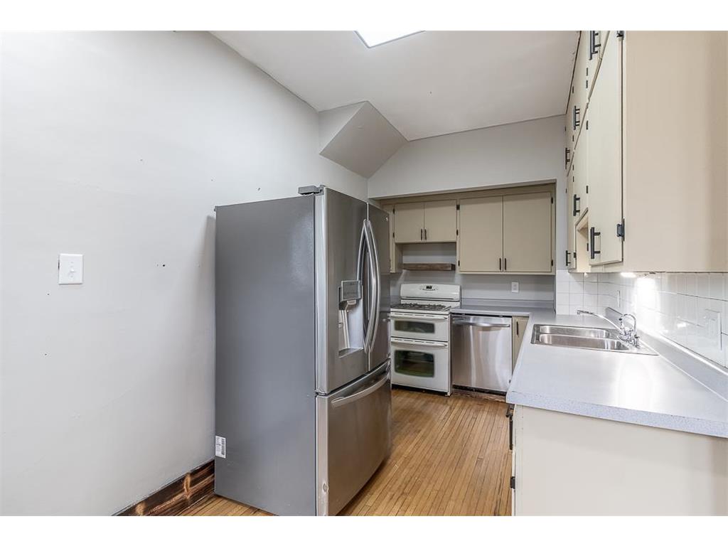 504 2nd Street SW Madelia MN 56062 7078045 image14