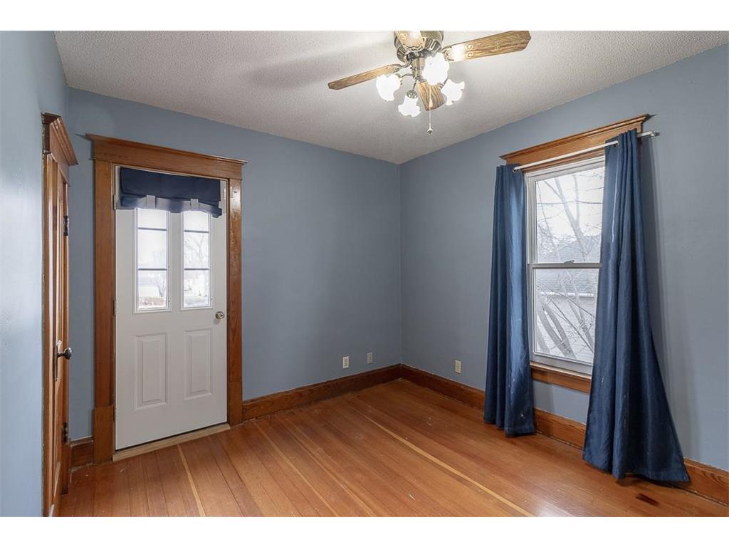 504 2nd Street SW Madelia MN 56062 7078045 image18