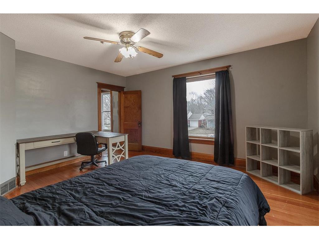 504 2nd Street SW Madelia MN 56062 7078045 image23