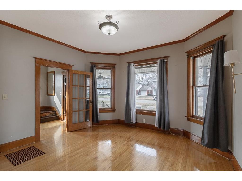 504 2nd Street SW Madelia MN 56062 7078045 image5