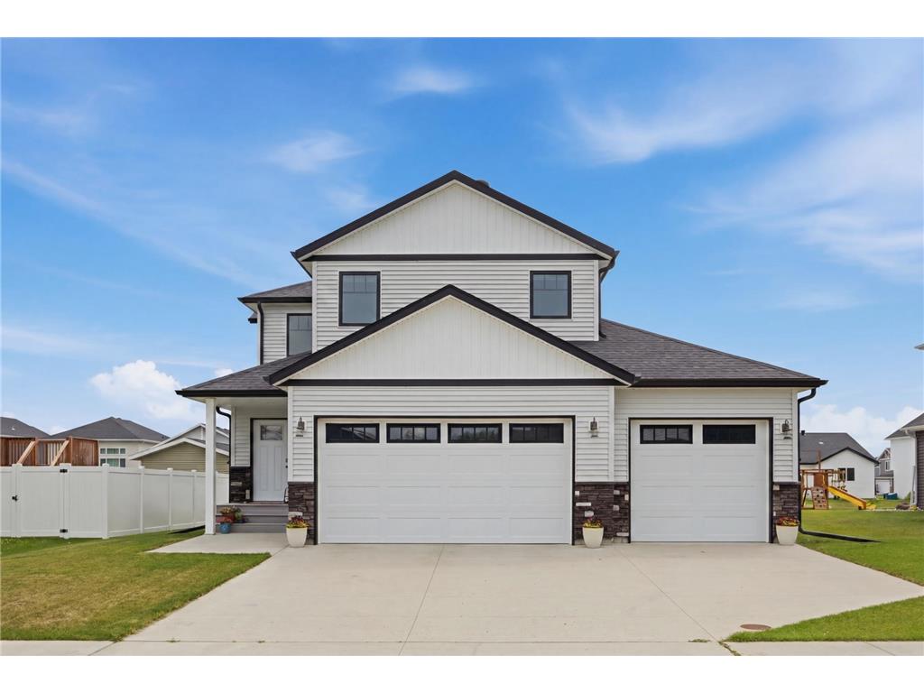 504 6th Street E Horace ND 58047 7104709 image1
