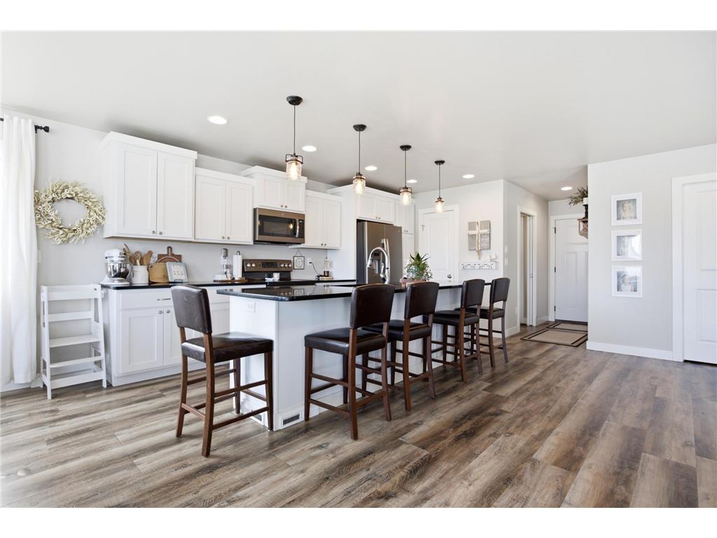 504 6th Street E Horace ND 58047 7104709 image11