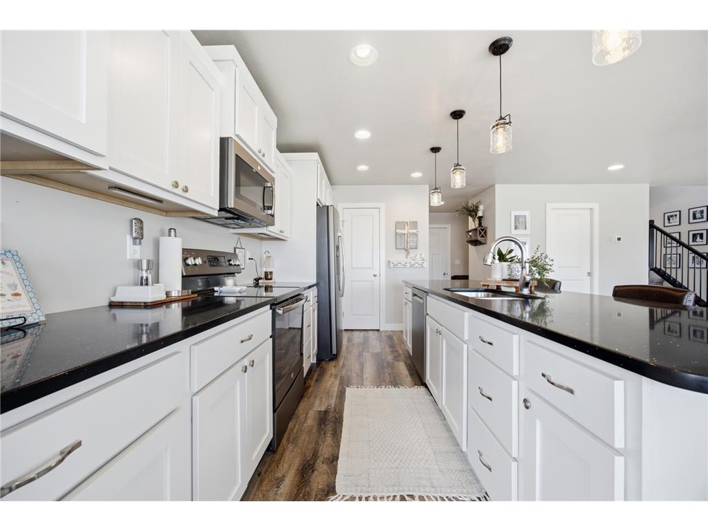 504 6th Street E Horace ND 58047 7104709 image13