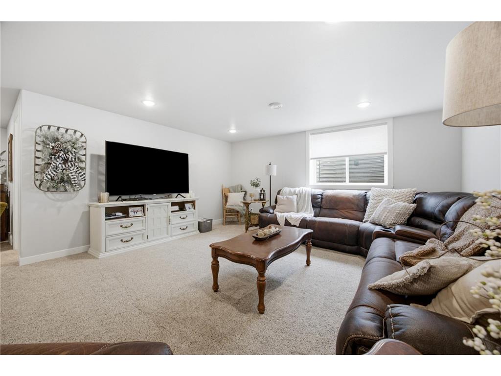 504 6th Street E Horace ND 58047 7104709 image32