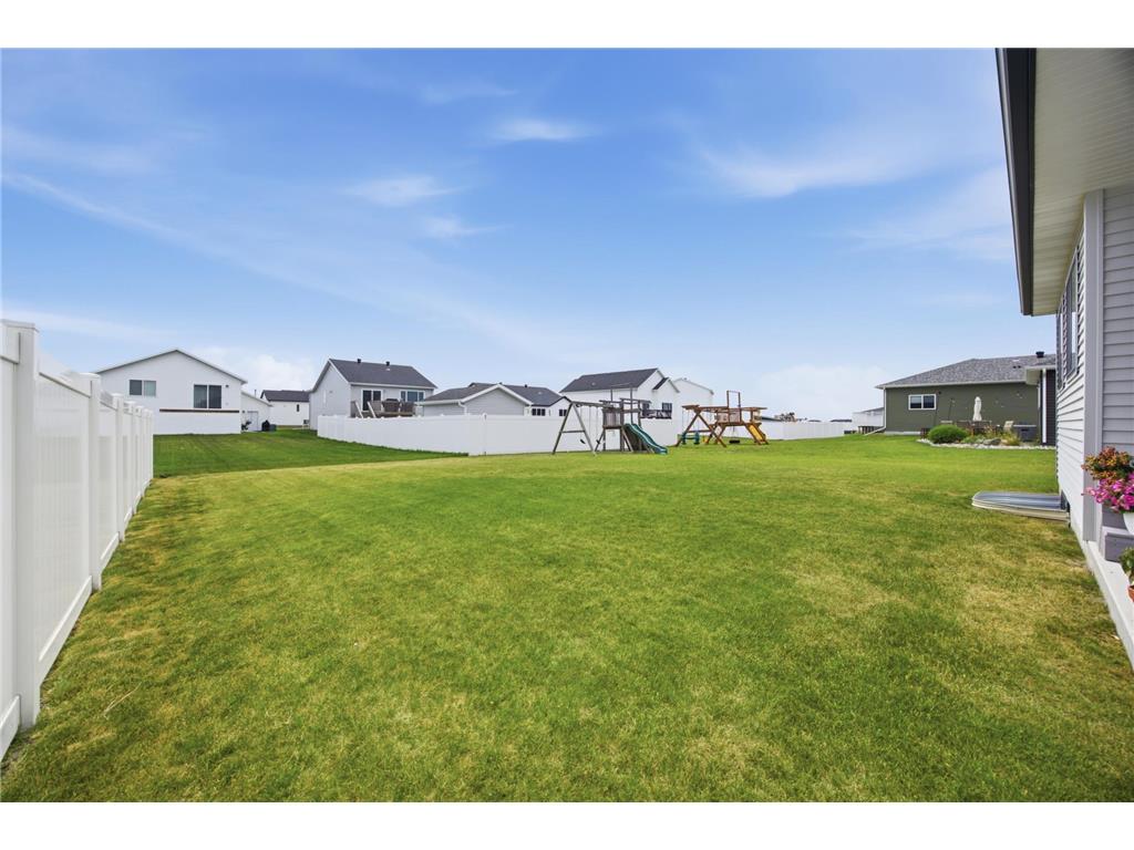 504 6th Street E Horace ND 58047 7104709 image38