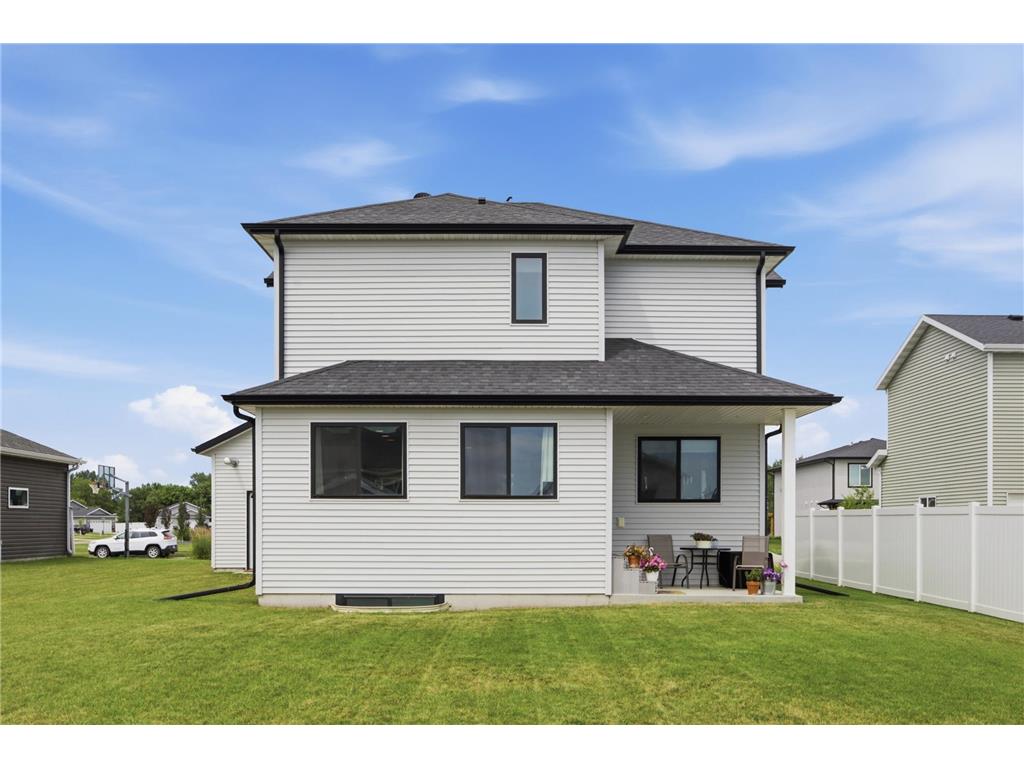 504 6th Street E Horace ND 58047 7104709 image40