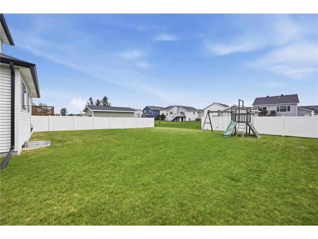 504 6th Street E Horace ND 58047 7104709 image42