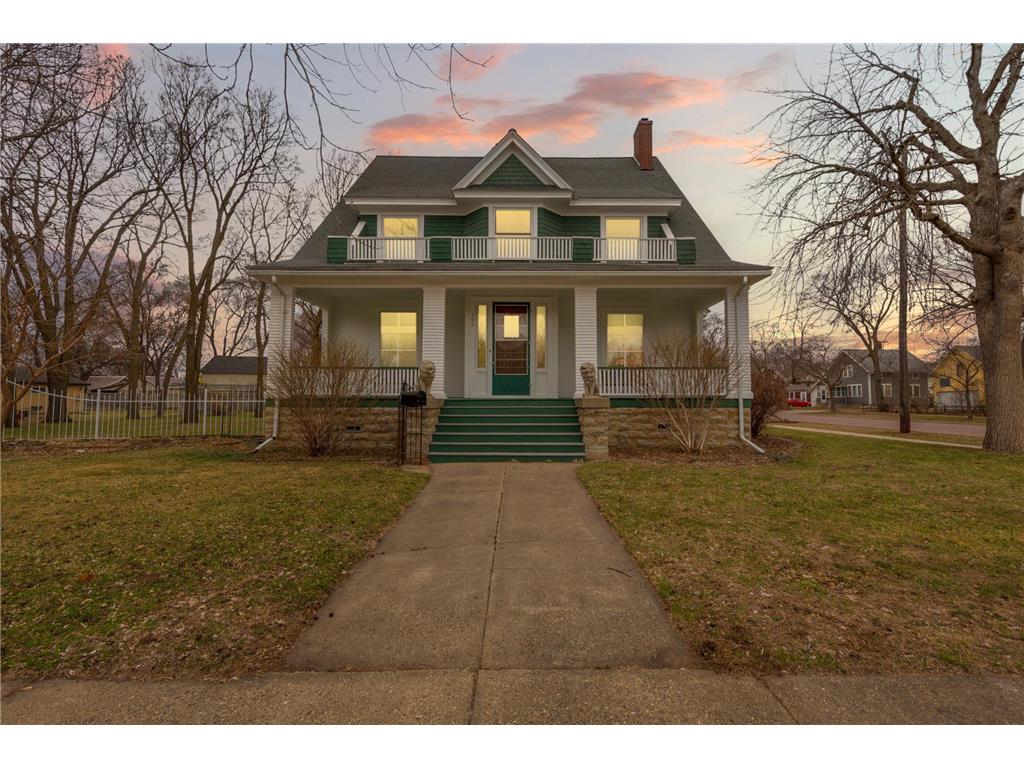 504 7th Street NW Faribault MN 55021 7046739 image1