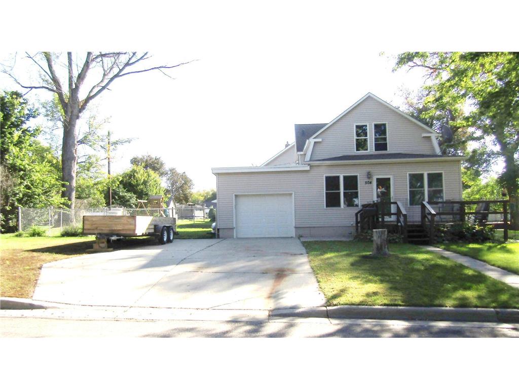 504 9th Avenue Madison MN 56256 6794947 image1