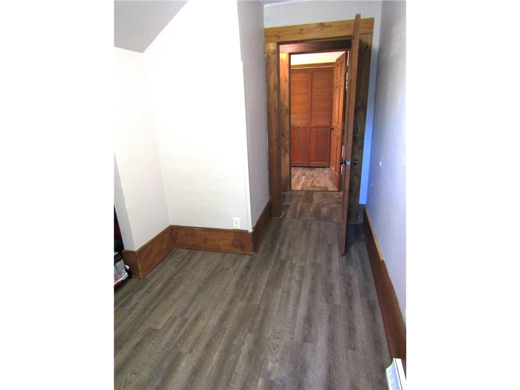 504 9th Avenue Madison MN 56256 6794947 image24