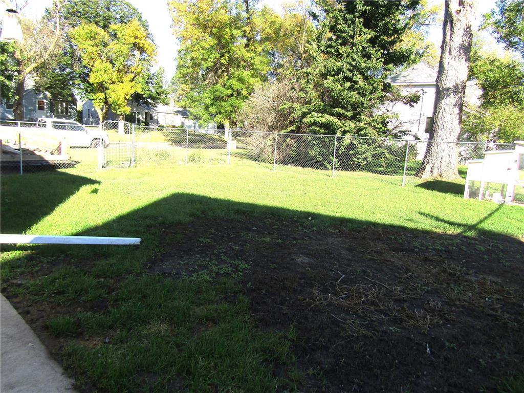 504 9th Avenue Madison MN 56256 6794947 image41