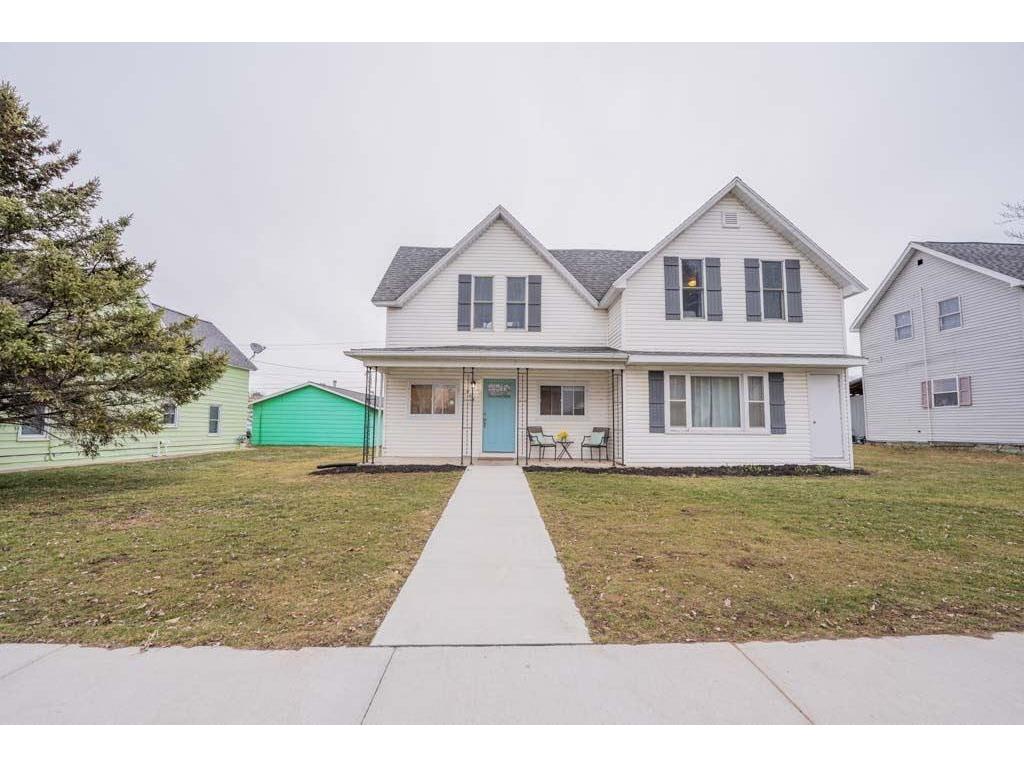 504 Cedar Street Colfax WI 54730 6509781 image1