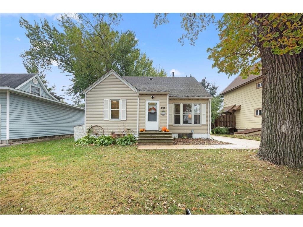 504 Elm Street Farmington MN 55024 6802901 image1