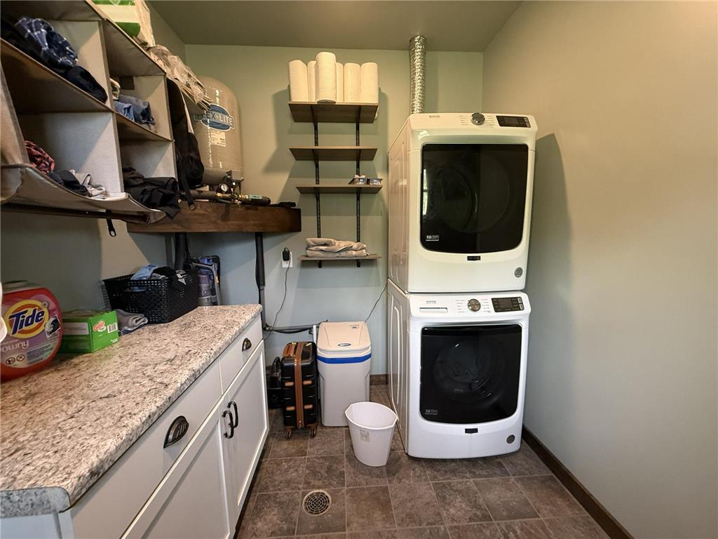 504 Lakin Avenue NW Kelliher MN 56650 7087301 image32