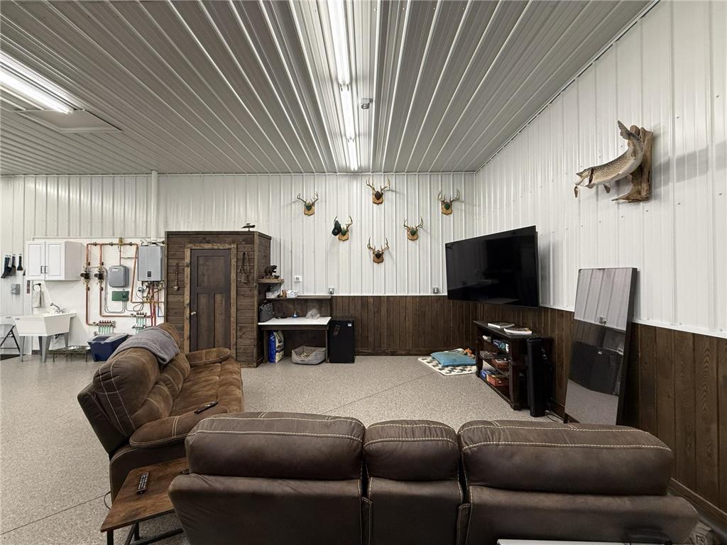 504 Lakin Avenue NW Kelliher MN 56650 7087301 image44
