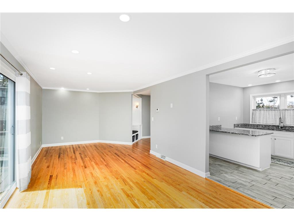 504 Madison Avenue Duluth MN 55811 7078007 image10