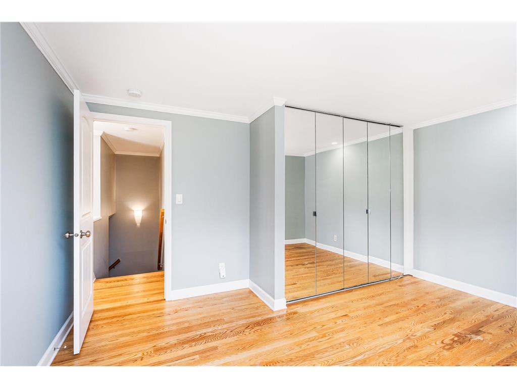 504 Madison Avenue Duluth MN 55811 7078007 image17