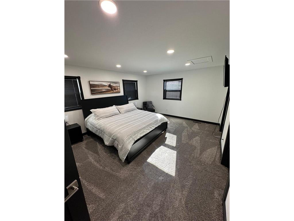 504 Main Street S Karlstad MN 56732 7047216 image19