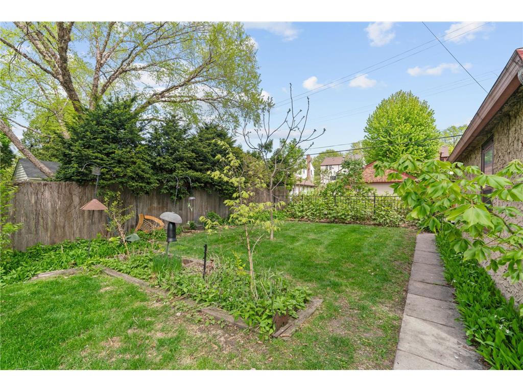 504 Mississippi River Boulevard S Saint Paul MN 55116 7011682 image15