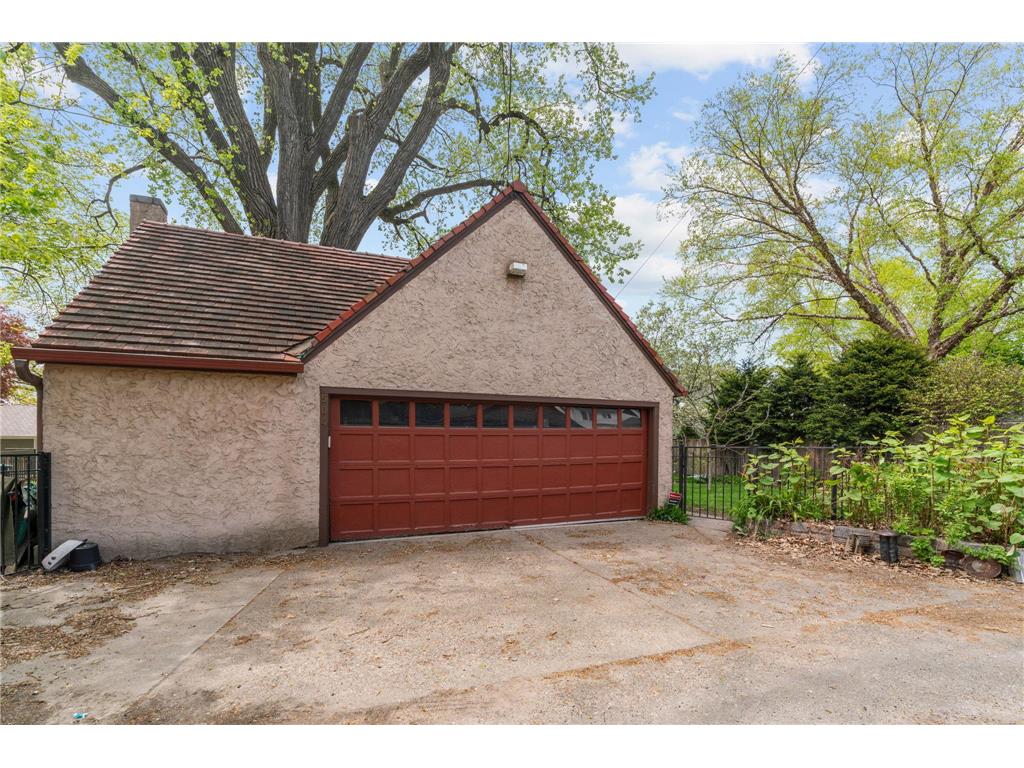 504 Mississippi River Boulevard S Saint Paul MN 55116 7011682 image17