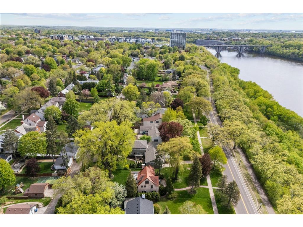 504 Mississippi River Boulevard S Saint Paul MN 55116 7011682 image23