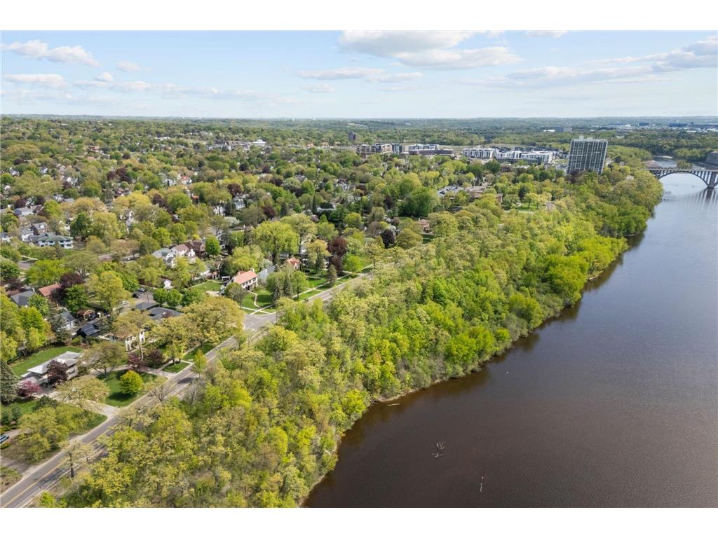 504 Mississippi River Boulevard S Saint Paul MN 55116 7011682 image24