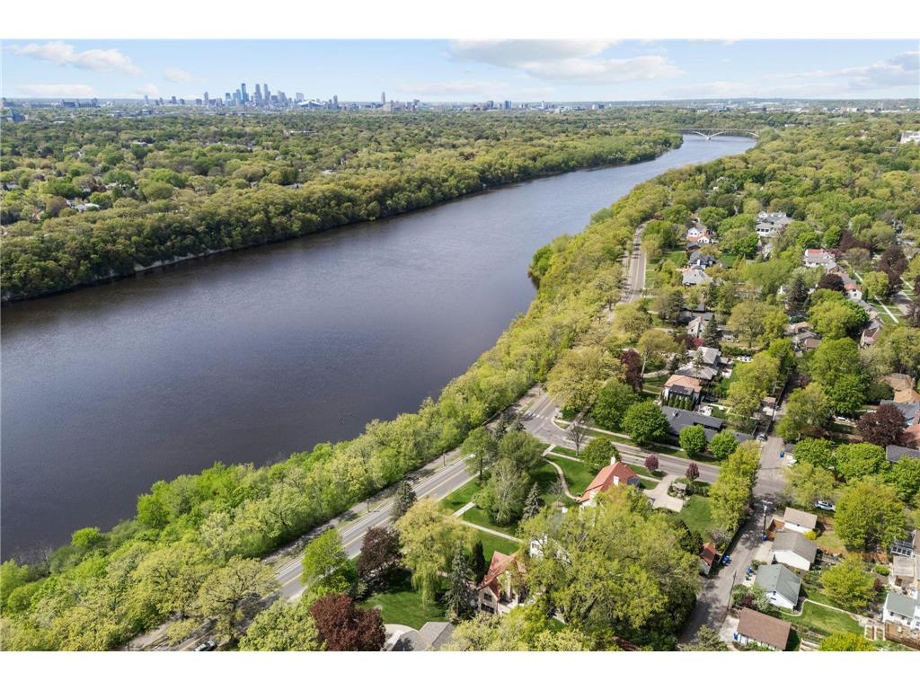 504 Mississippi River Boulevard S Saint Paul MN 55116 7011682 image31