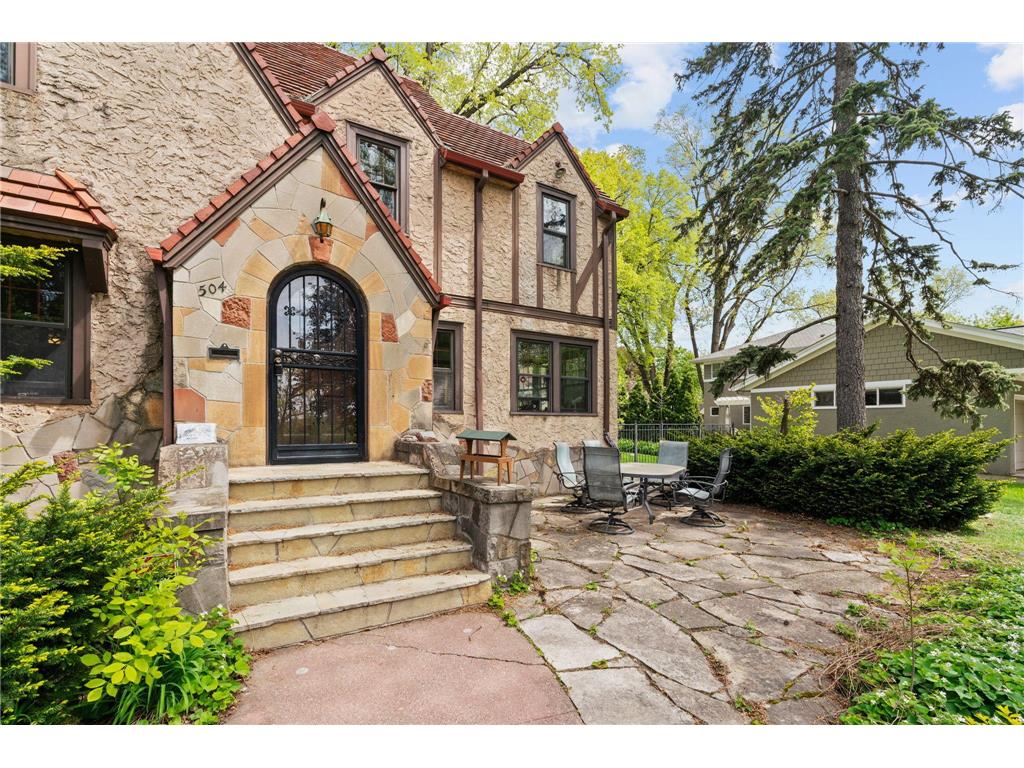 504 Mississippi River Boulevard S Saint Paul MN 55116 7011682 image4