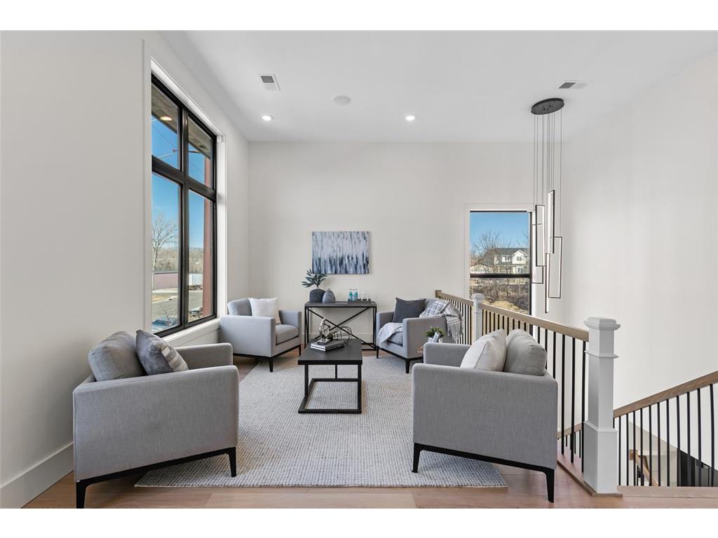 504 N Maple Street Chaska MN 55318 6812546 image22