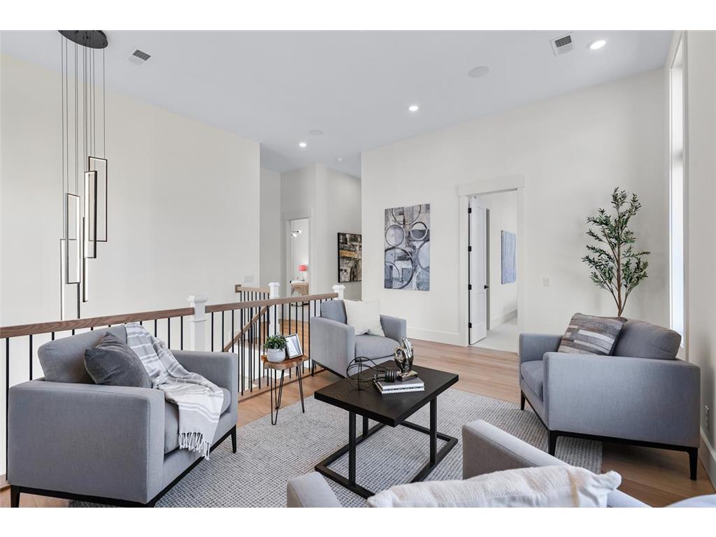 504 N Maple Street Chaska MN 55318 6812546 image24