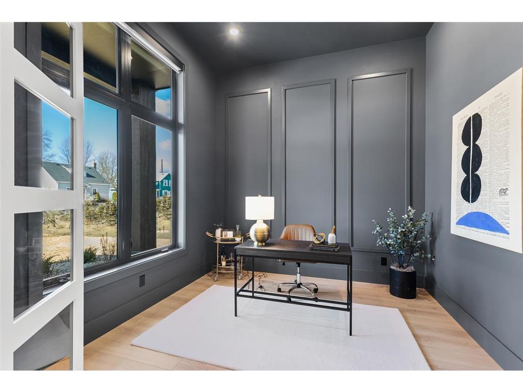 504 N Maple Street Chaska MN 55318 6812546 image4