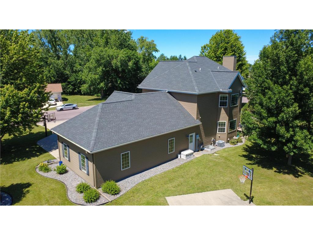 504 Northwood Drive Redwood Falls MN 56283 7090184 image6