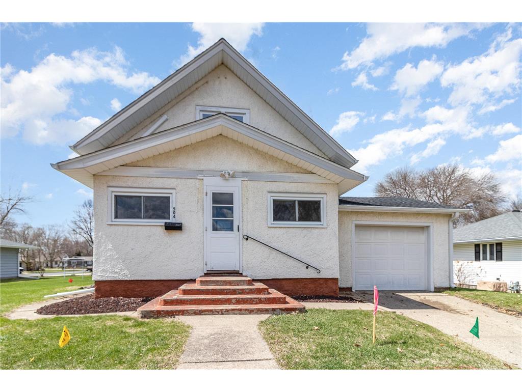 504 Pershing Avenue N New Prague MN 56071 6705956 image1