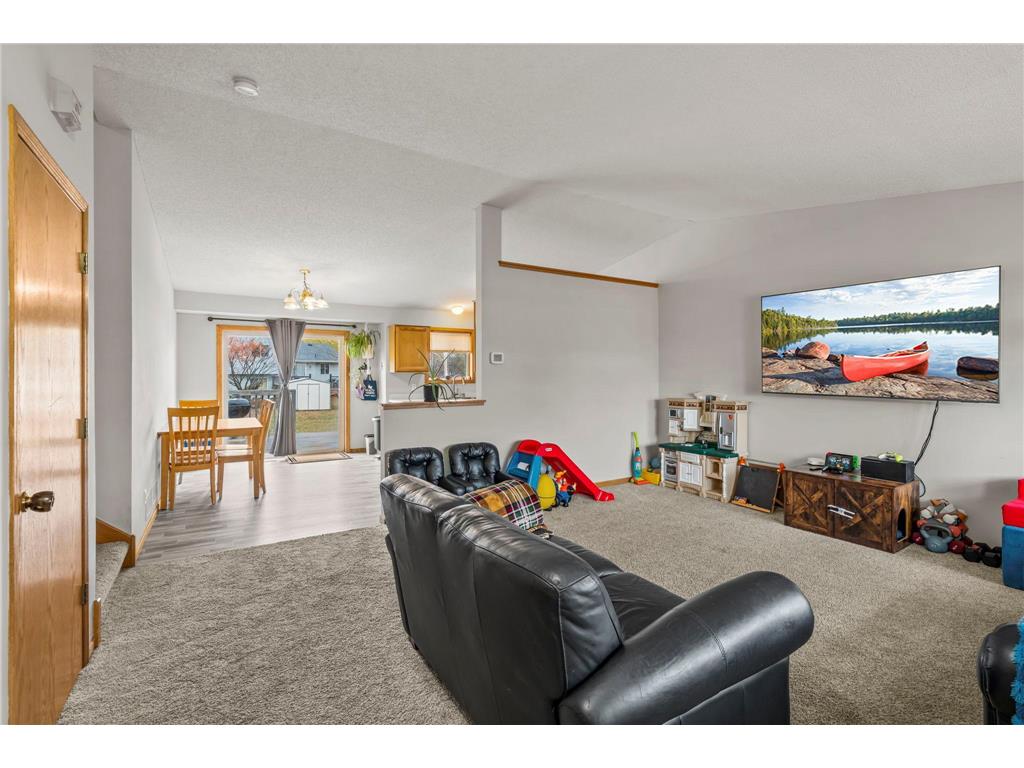 504 S Maple Street Belle Plaine MN 56011 6820267 image10