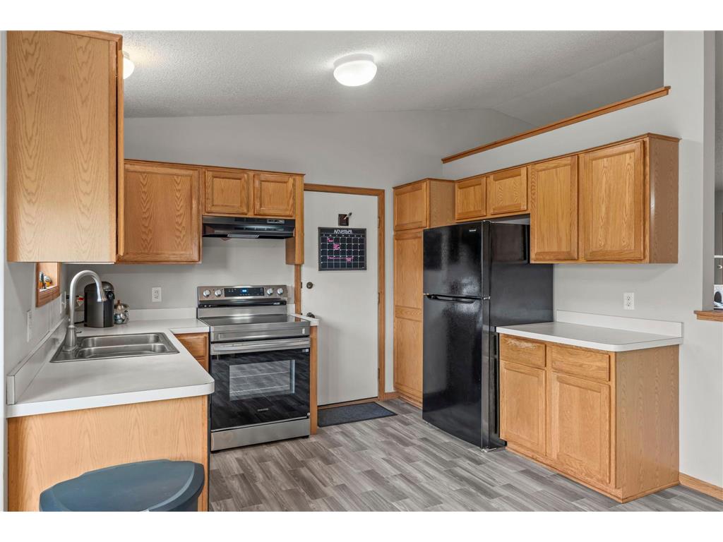 504 S Maple Street Belle Plaine MN 56011 6820267 image13