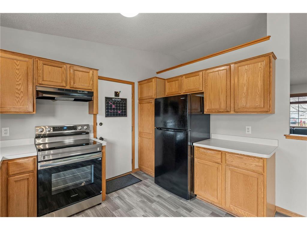 504 S Maple Street Belle Plaine MN 56011 6820267 image17