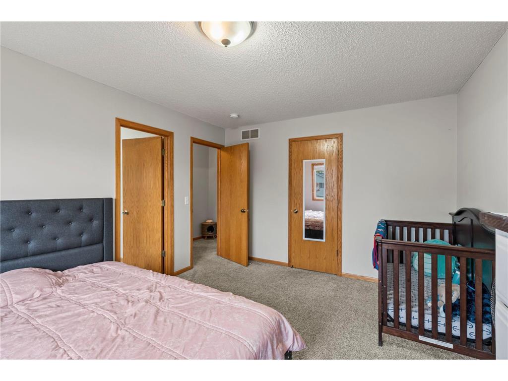 504 S Maple Street Belle Plaine MN 56011 6820267 image20