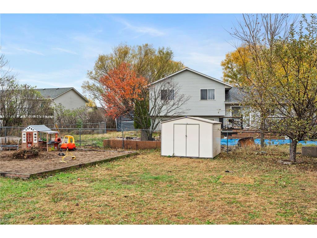 504 S Maple Street Belle Plaine MN 56011 6820267 image40