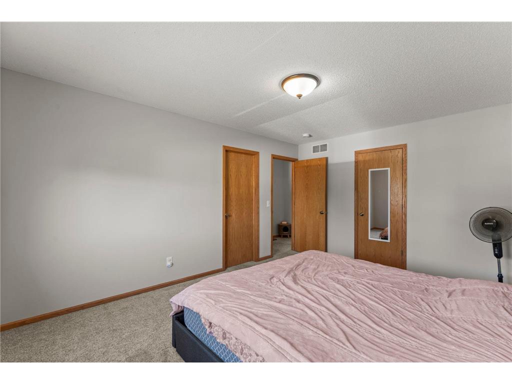 504 S Maple Street Belle Plaine MN 56011 7095375 image16