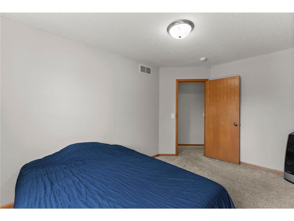 504 S Maple Street Belle Plaine MN 56011 7095375 image18