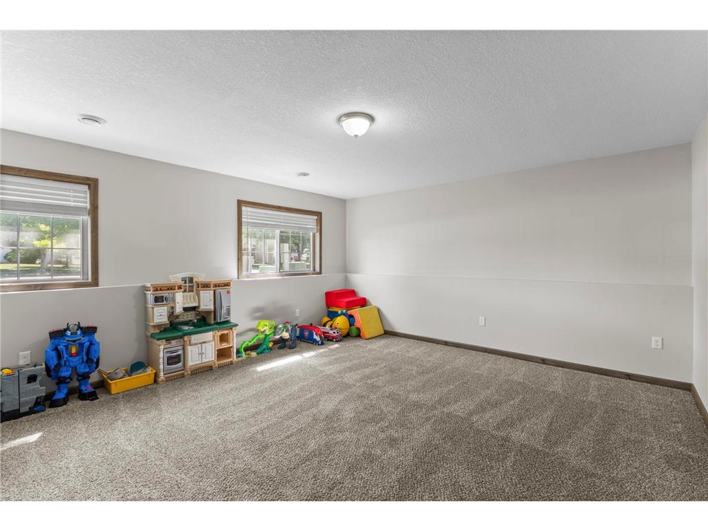 504 S Maple Street Belle Plaine MN 56011 7095375 image22