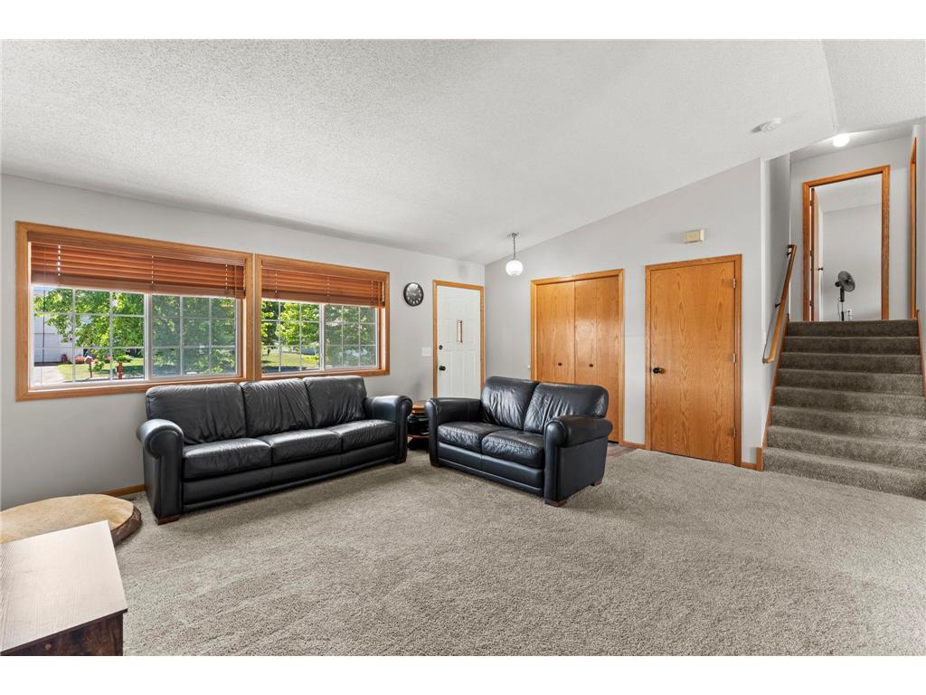 504 S Maple Street Belle Plaine MN 56011 7095375 image4
