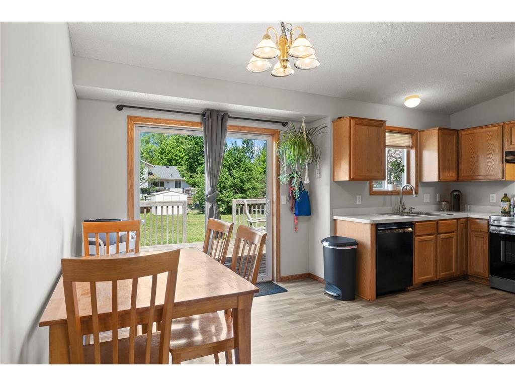 504 S Maple Street Belle Plaine MN 56011 7095375 image8