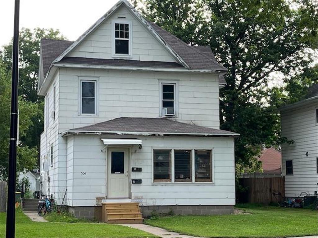 504 W Lyon Street Marshall MN 56258 6770277 image1